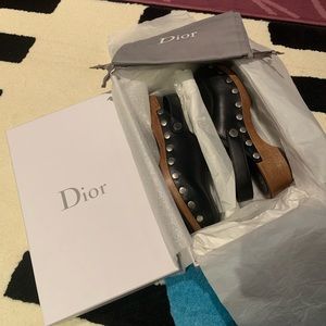 Dior leather clogs
